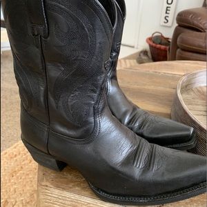 Women’s Ariat Boots size 9